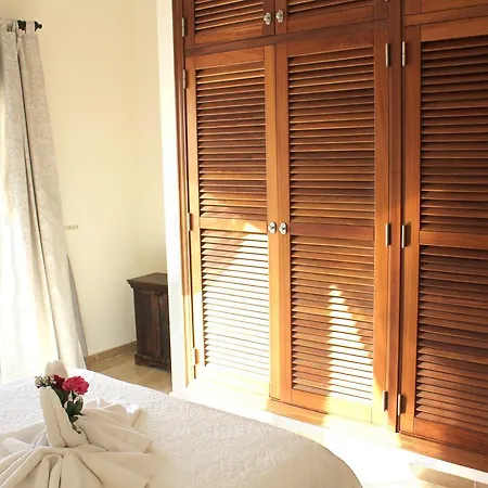 Villa Jacaranda Playa Blanca